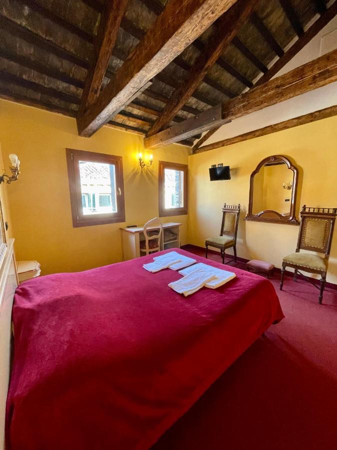 Ai Boteri Hostel Βενετία Εξωτερικό φωτογραφία