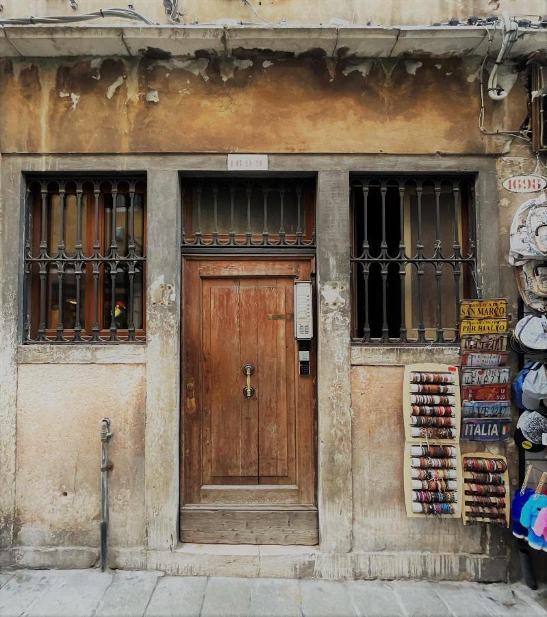 Ai Boteri Hostel Βενετία Εξωτερικό φωτογραφία